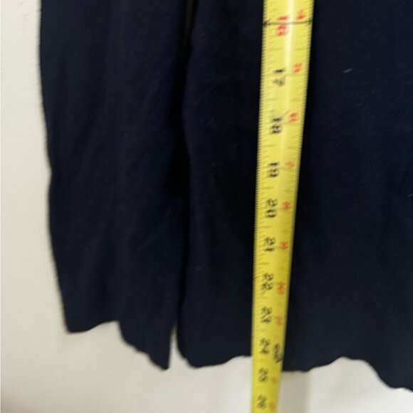 Laurel Silk Cashmere Cardigan Sweater Knit Round Neck Minimalist Top Button Up M - Picture 12 of 12